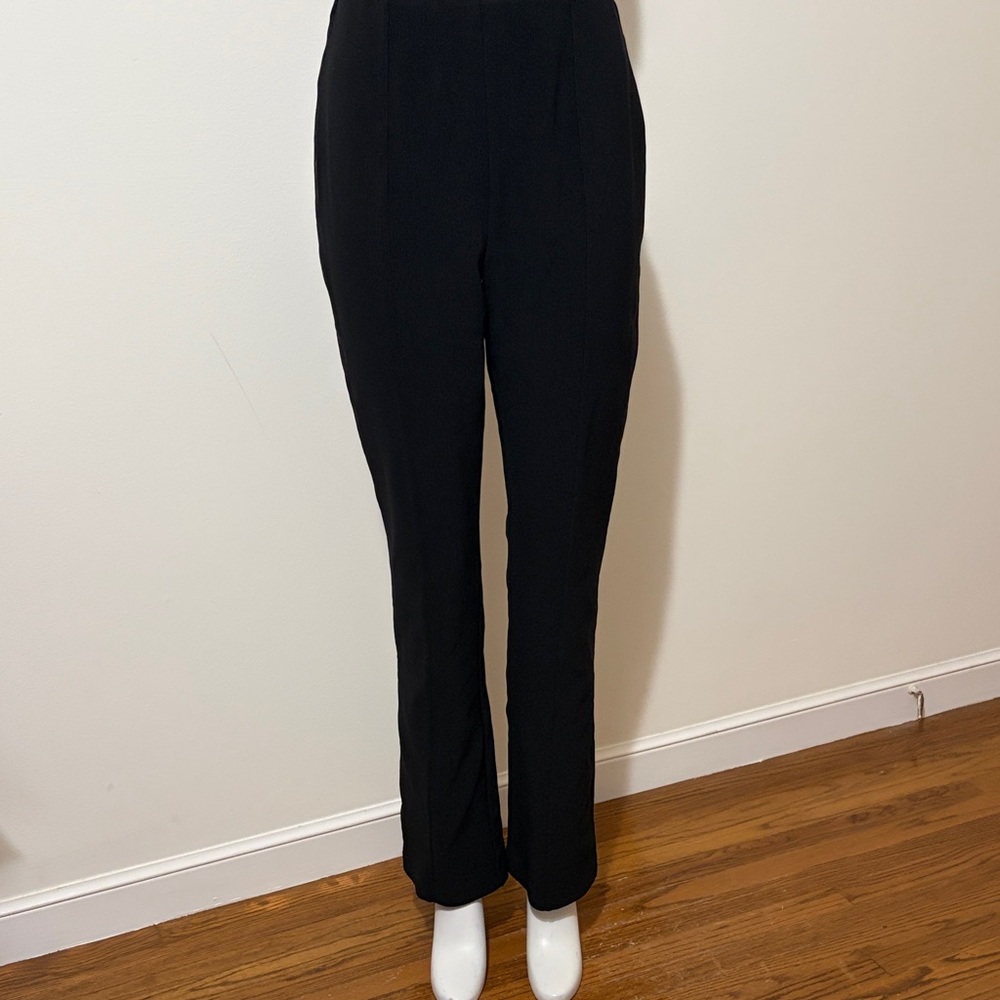 Dana Buchman Classic Black Straight Leg Stretch Pants